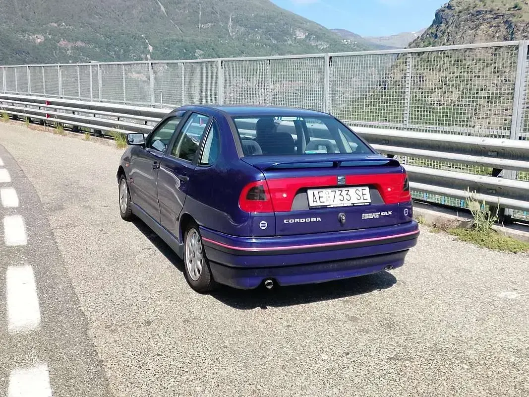 Usata Seat Cordoba 75 CV (55 kW) 1994