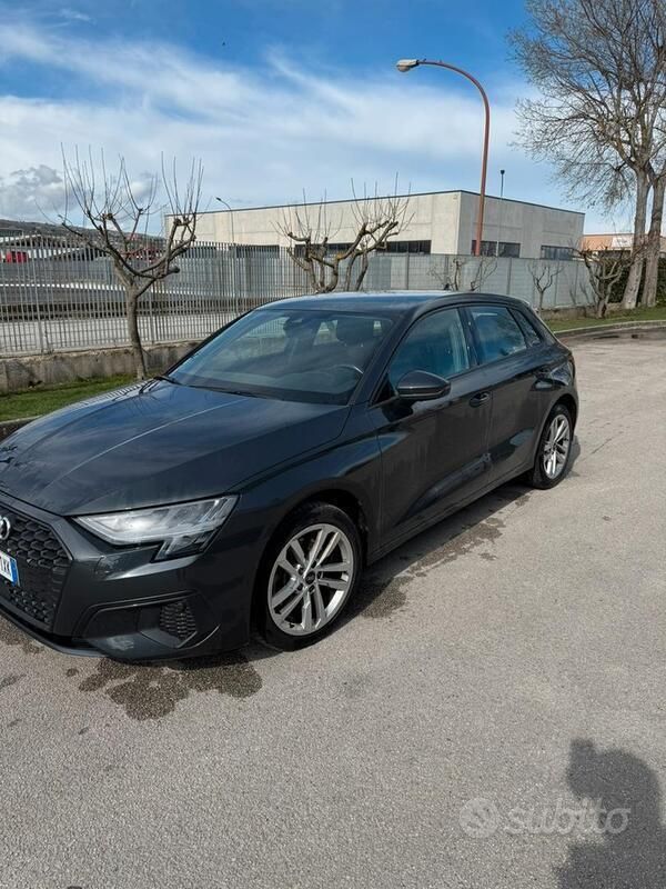 Usata Audi A3 Sportback 150 CV (110 kW) 2021 Nero Utilitaria