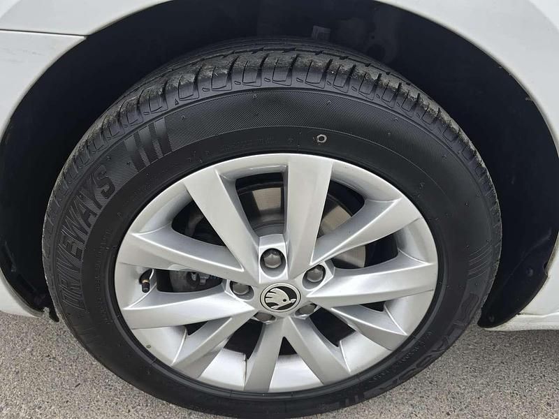 Usata Skoda Octavia Ambition 90 CV (66 kW) 2018 Bianco Station wagon