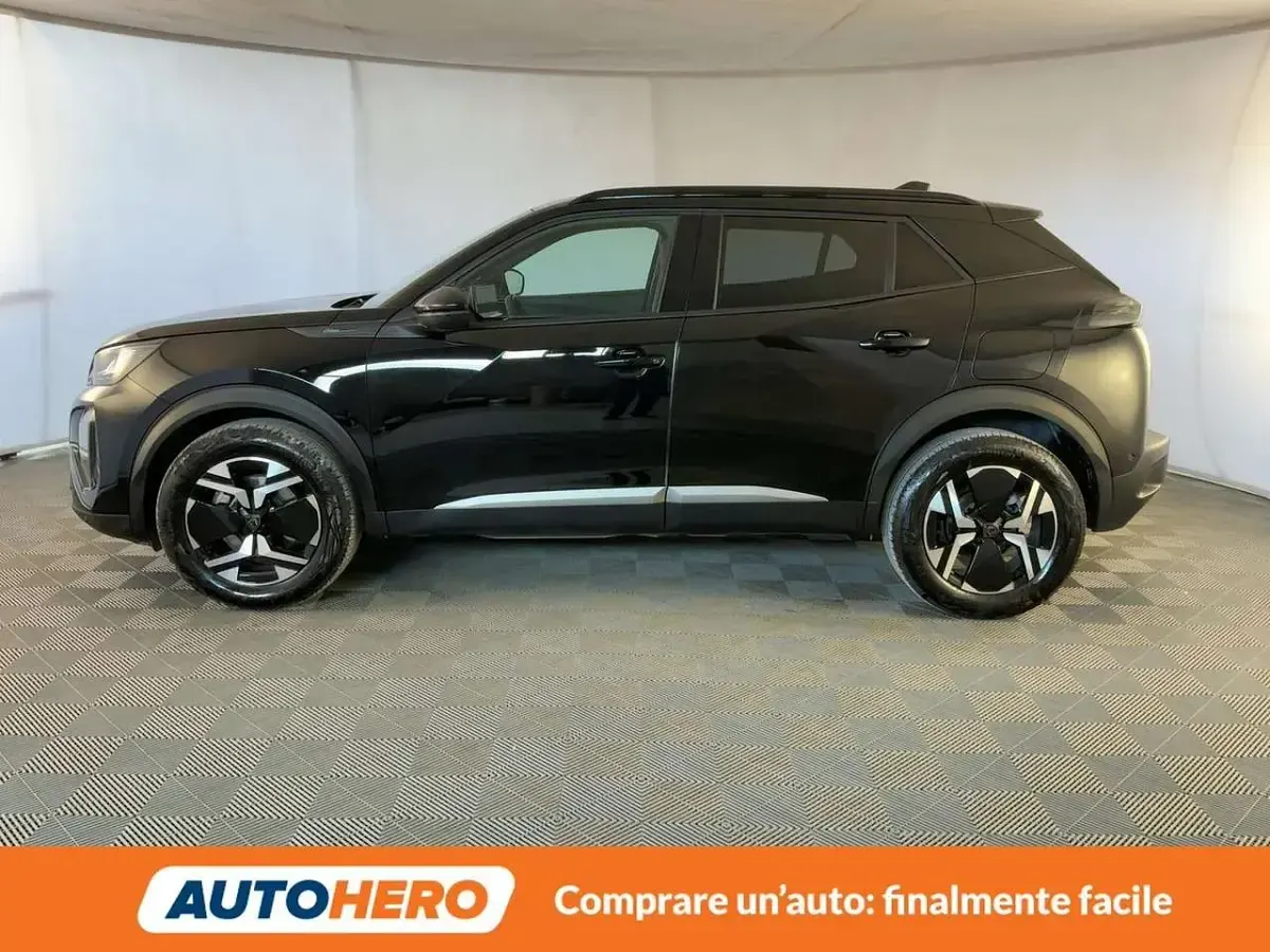 Usata Peugeot 2008 Allure 145 CV (106 kW) 2025 Nero SUV