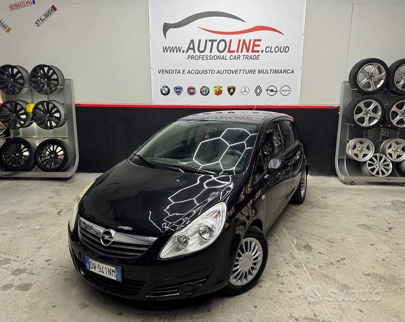 Usata Opel Corsa 80 CV (58 kW) 2009 Nero Utilitaria