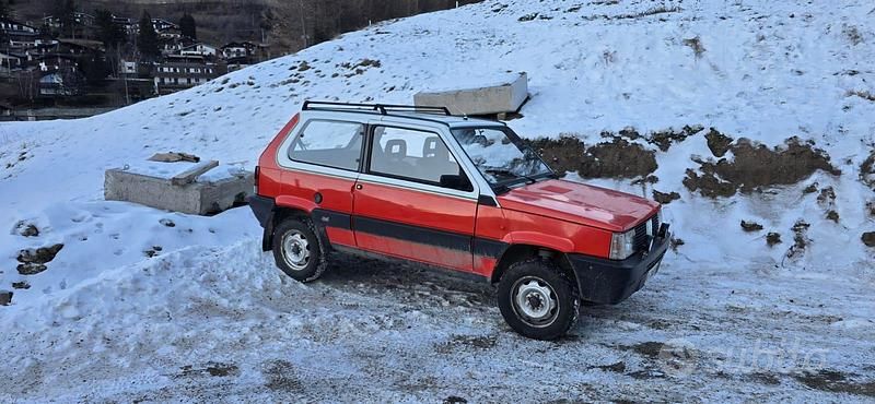 Usata Fiat Panda 4x4 50 CV (36 kW) 1989 Utilitaria