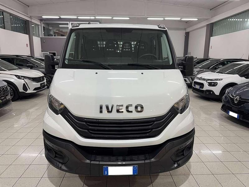 Usata Iveco Daily 136 CV (100 kW) 2024 Bianco Furgone