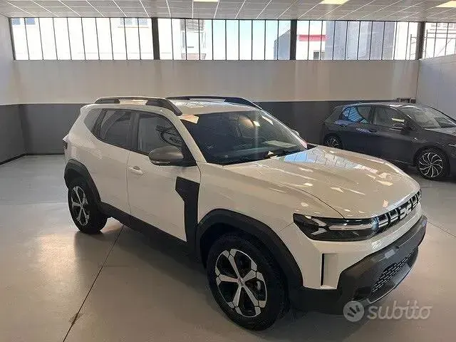 Nuova Dacia Duster Journey 101 CV (74 kW) 2025 Bianco SUV