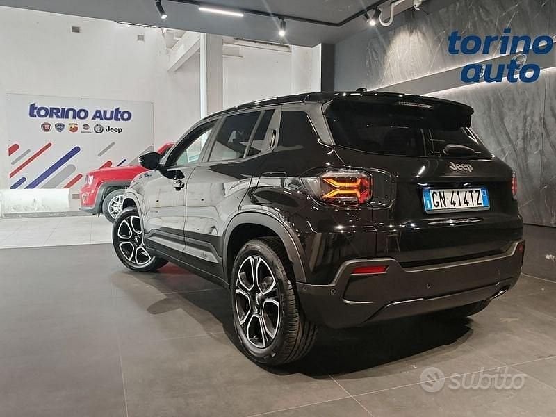 Usata Jeep Avenger Summit 101 CV (74 kW) 2023 Nero SUV