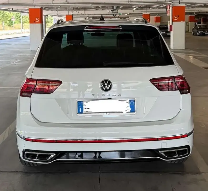 Usata VW Tiguan R-line 150 CV (110 kW) 2021 SUV