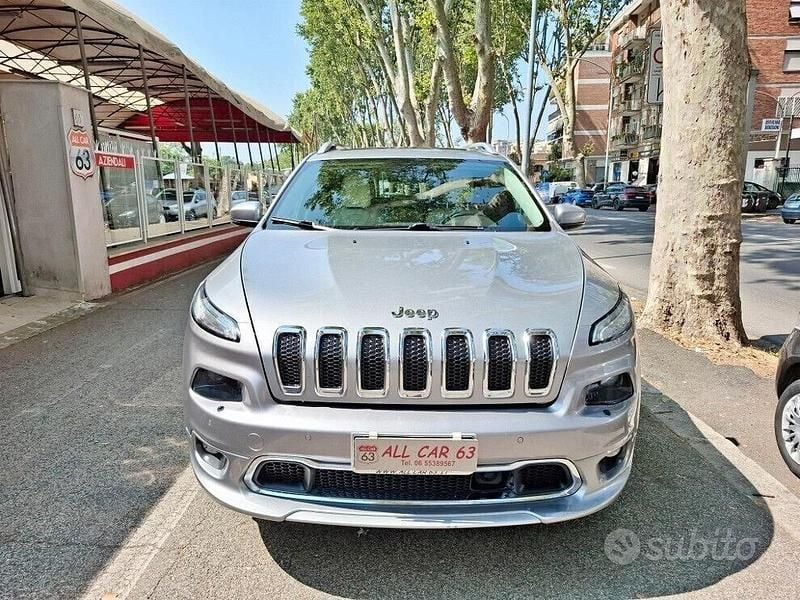 Usata Jeep Cherokee Overland 200 CV (147 kW) 2019 Grigio SUV