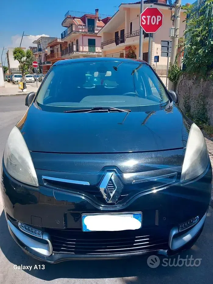 Usata Renault Scénic III LIMITED 110 CV (80 kW) 2016 Nero Monovolume