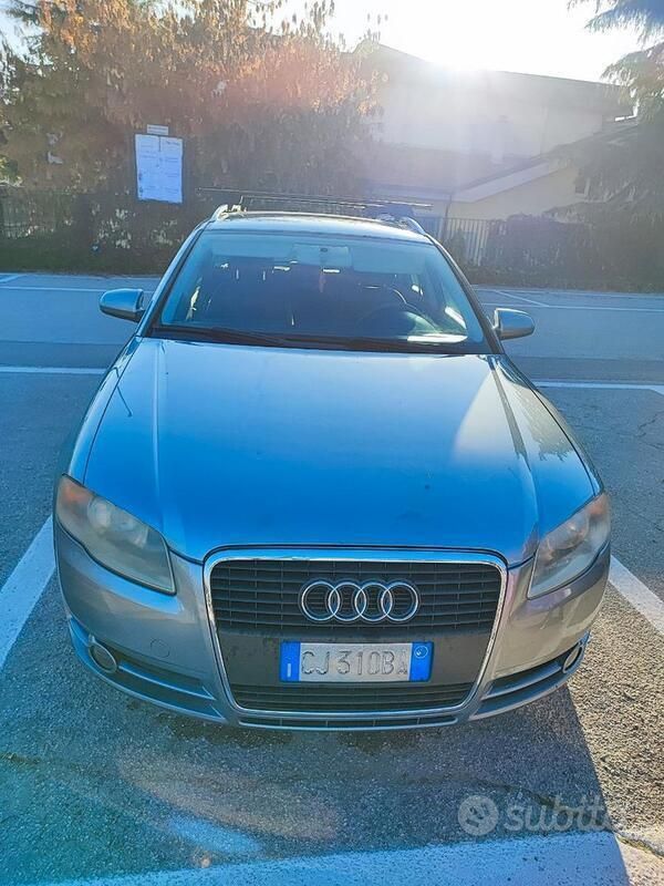 Usata 2006 Audi A4 Station wagon | 2200 € (Buon prezzo) - Immagine 1/4