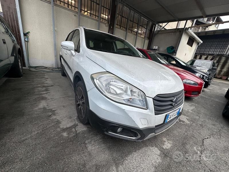Usata Suzuki SX4 S-Cross 120 CV (88 kW) 2014 Bianco SUV