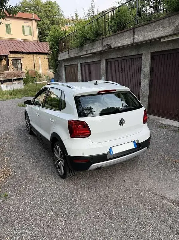 Usata VW Polo Cross 90 CV (66 kW) 2016 Utilitaria