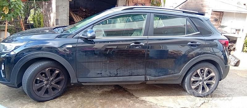 Usata Kia Stonic 2018 Nero SUV