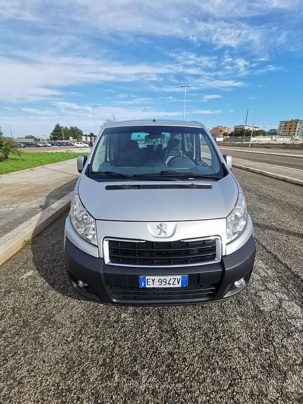 Usata Peugeot Expert 128 CV (94 kW) 2015 Grigio Furgone