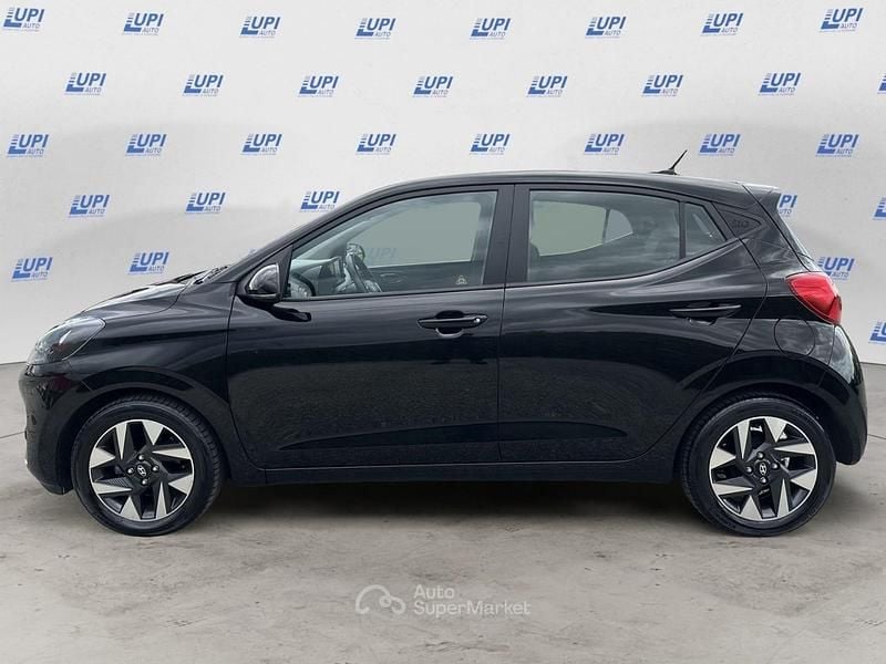 Usata Hyundai i10 67 CV (49 kW) 2023 Nero Utilitaria