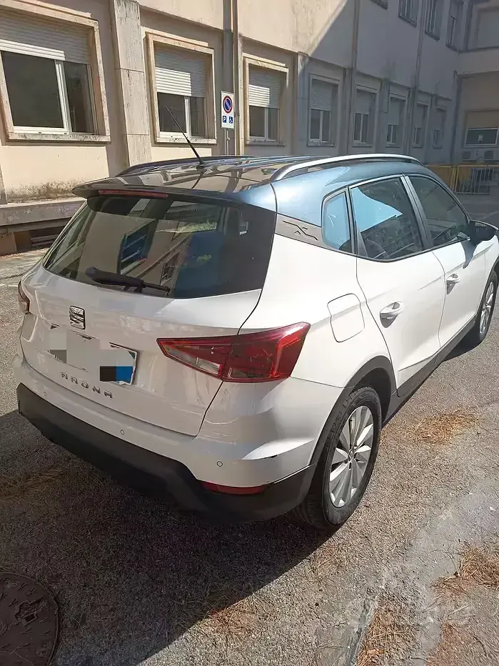 Usata Seat Arona Style 95 CV (69 kW) 2020 Bianco SUV