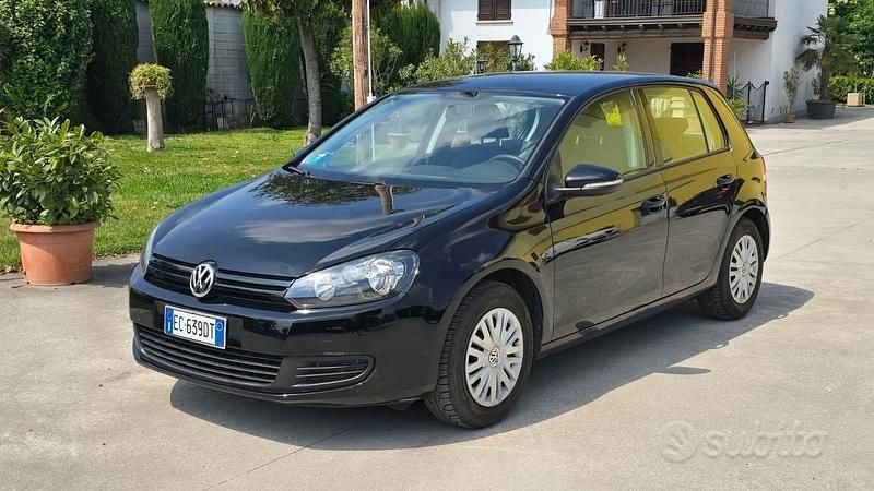 Usata VW Golf VI 80 CV (58 kW) 2011 Nero Utilitaria