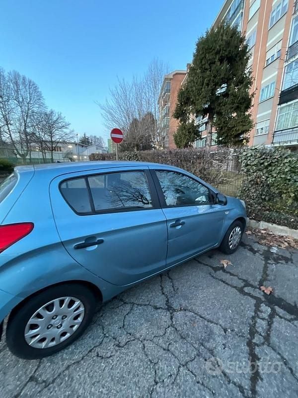 Usata Hyundai i20 Comfort 78 CV (57 kW) 2009 Utilitaria