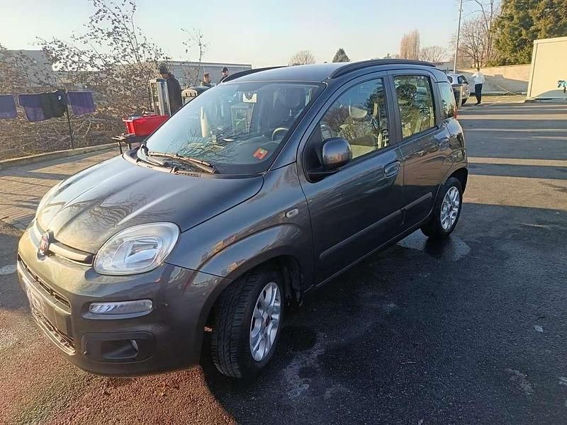 Usata Fiat Panda Lounge 86 CV (63 kW) 2016 Grigio Utilitaria