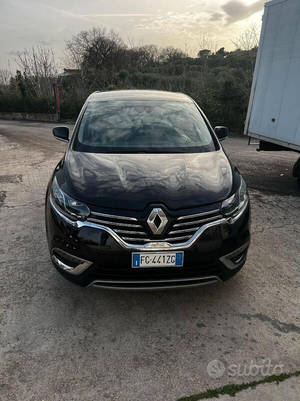 Nero Usata 2017 Renault Espace Monovolume | 12.500 € (Ottimo prezzo) - Immagine 1/4