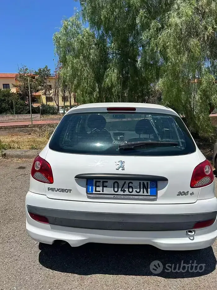 Usata Peugeot 206 60 CV (44 kW) 2010 Bianco Berlina