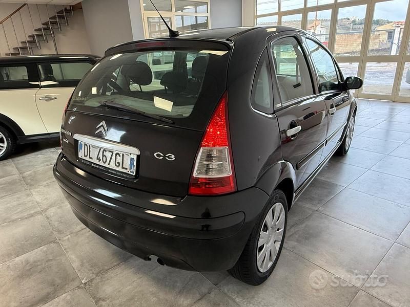 Usata Citroën C3 Exclusive 70 CV (51 kW) 2007 Nero Berlina