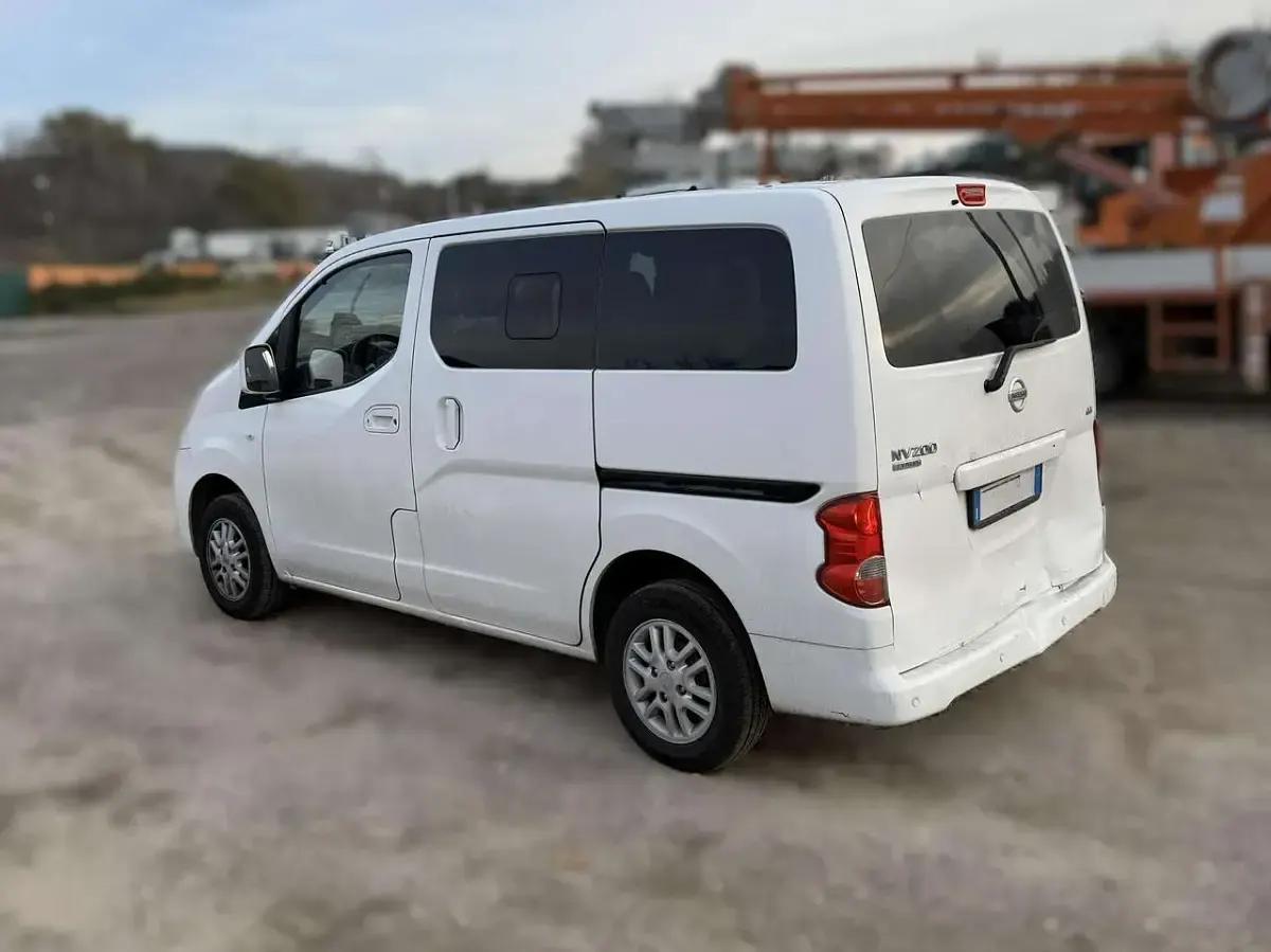 Usata Nissan NV200 110 CV (80 kW) 2015 Bianco Monovolume