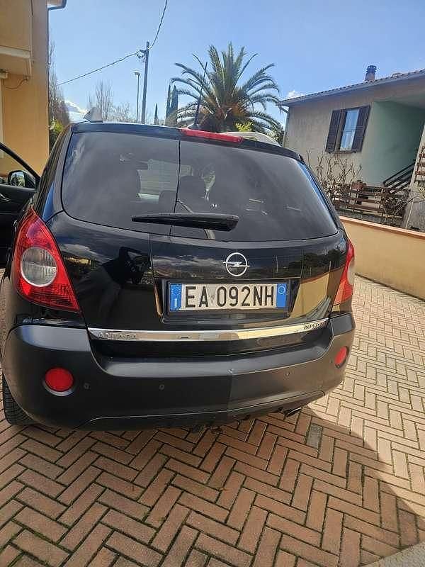 Usata Opel Antara Cosmo 150 CV (110 kW) 2008 Nero SUV