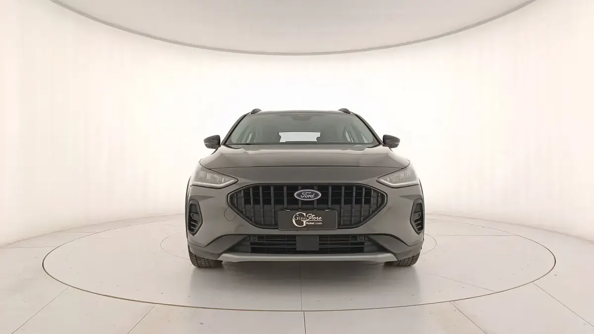 Usata Ford Focus Active 125 CV (91 kW) 2022 Grigio Berlina