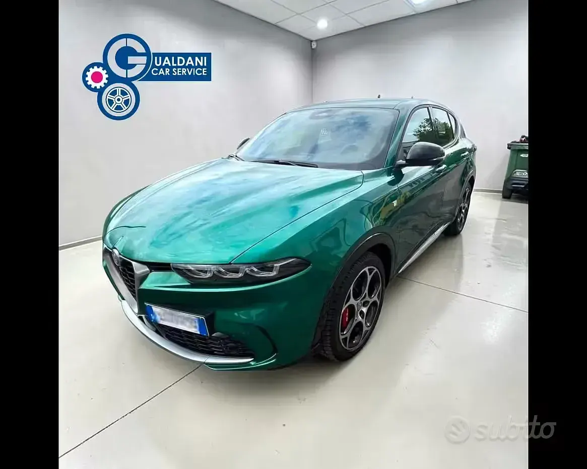 Usata Alfa Romeo Tonale Ti 160 CV (117 kW) 2023 Verde montreal SUV