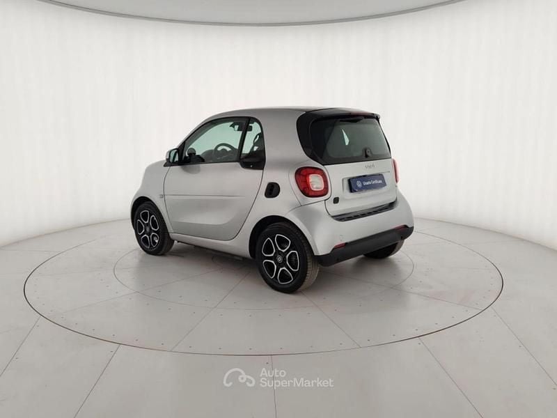 Usata Smart ForFour Electric Drive Passion 60 kW (82 CV) 2019 Gray Utilitaria
