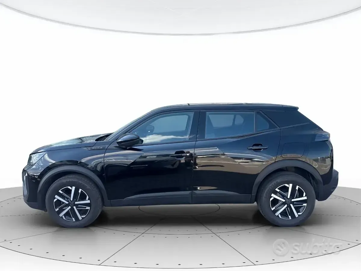Usata Peugeot 2008 Style 101 CV (74 kW) 2025 Nero SUV