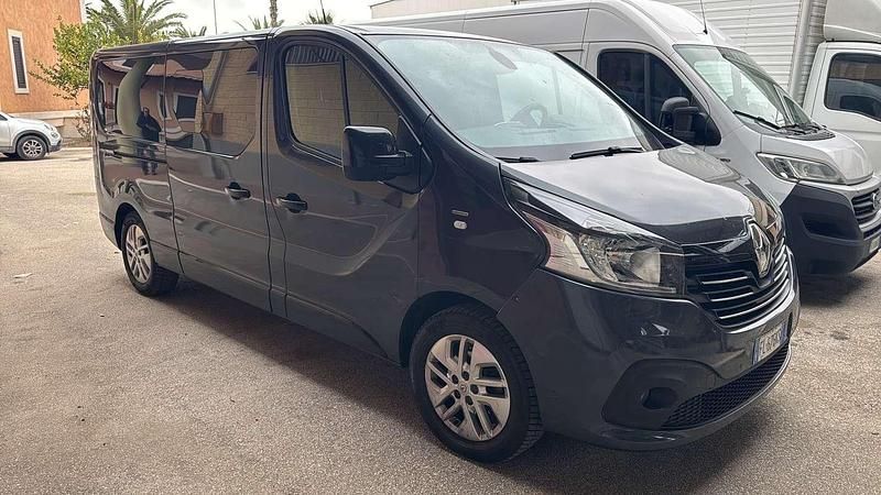 Usata Renault Trafic 122 CV (89 kW) 2018 Monovolume