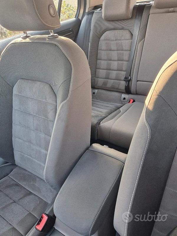 Usata VW Golf VII 150 CV (110 kW) 2015 Grigio Berlina