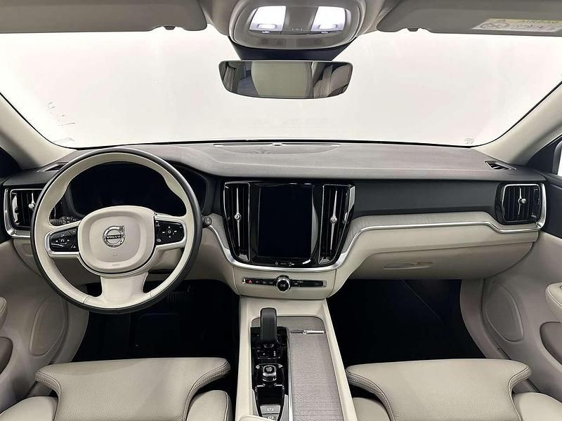 Usata Volvo V60 CC Plus 197 CV (144 kW) 2023 Nero Station wagon