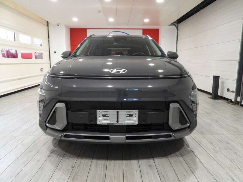 Usata Hyundai Kona 120 CV (88 kW) 2024 Verde SUV