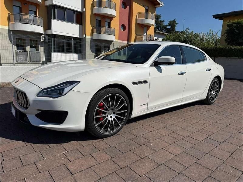 Usata Maserati Quattroporte 430 CV (316 kW) 2018 Bianco Berlina