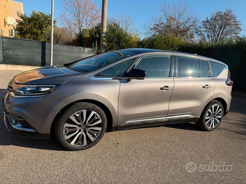 Usata Renault Espace 200 CV (147 kW) 2021 Grigio Monovolume