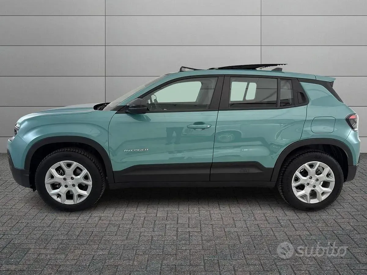Usata Jeep Avenger Altitude 101 CV (74 kW) 2025 Blu/azzurro SUV