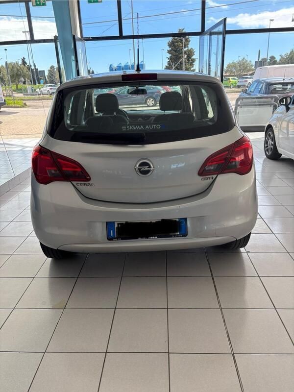 Usata Opel Corsa Cosmo 75 CV (55 kW) 2015 Argento Berlina