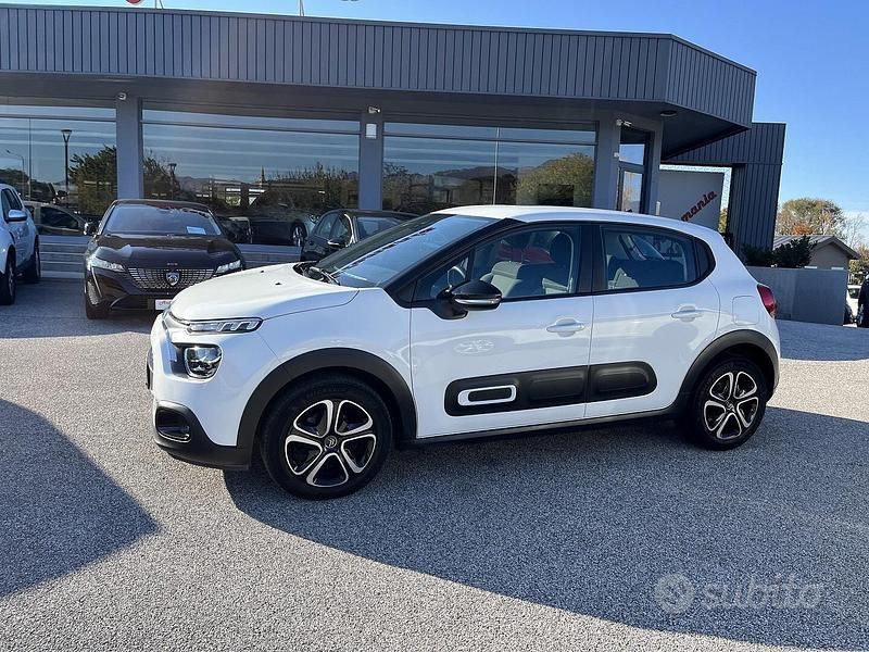 Usata Citroën C3 Feel 100 CV (73 kW) 2022 Bianco Utilitaria
