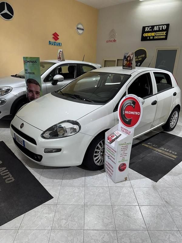 Usata Fiat Punto S 95 CV (69 kW) 2018 Bianco Furgone