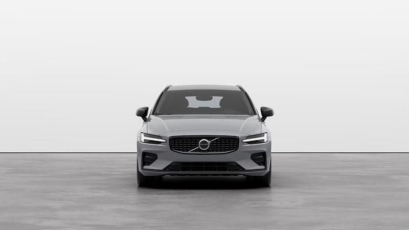 Nuova Volvo V60 Ultra 197 CV (144 kW) 2025 Grigio Station wagon