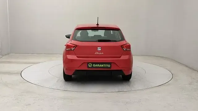 Usata Seat Ibiza Reference 90 CV (66 kW) 2022 Rosso Utilitaria