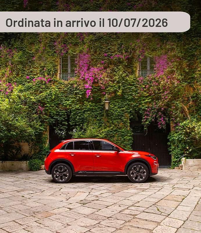 Nuova Fiat 600 Icon 145 CV (106 kW) 2026 Argento SUV