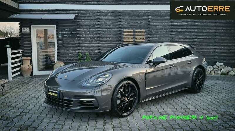 Usata Porsche Panamera 4 Sport Turismo 330 CV (242 kW) 2018 Grigio Berlina