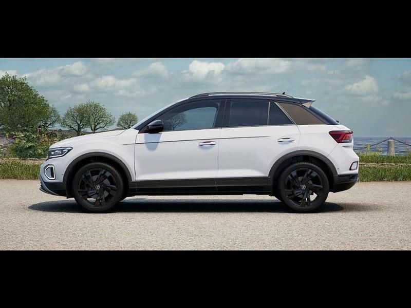 Nuova VW T-Roc Style 150 CV (110 kW) 2025 Pure white nero SUV