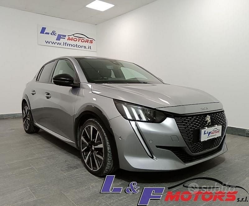 Usata Peugeot 208 GT-line 102 CV (75 kW) 2020 Grigio Utilitaria
