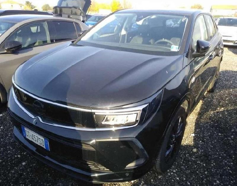 Usata Opel Grandland X 131 CV (96 kW) 2024 Nero / metallizzato SUV
