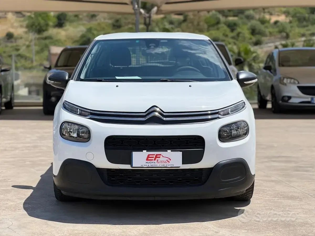 Usata Citroën C3 Live 75 CV (55 kW) 2018 Bianco Utilitaria