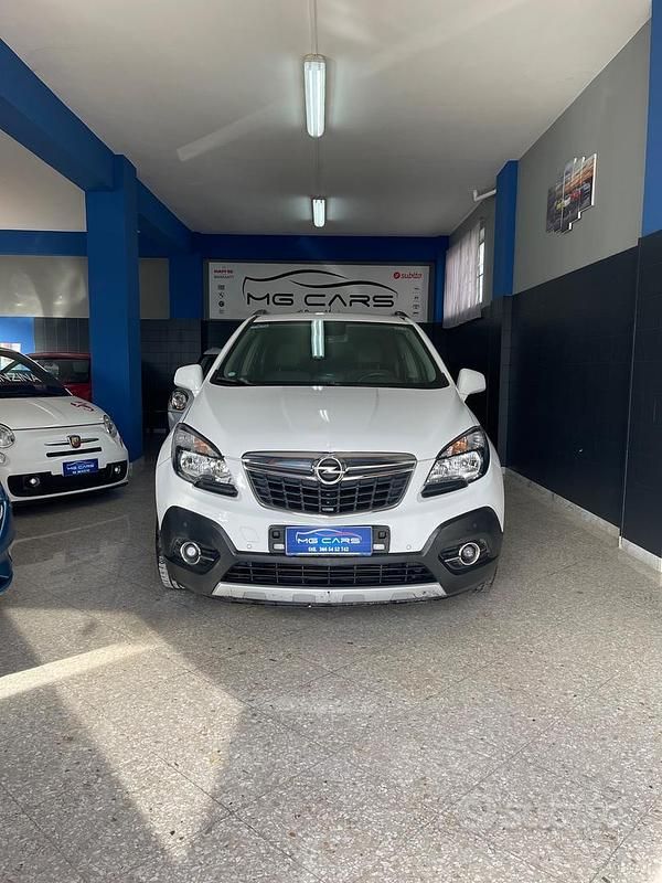 Usata Opel Mokka 140 CV (102 kW) 2016 Bianco SUV